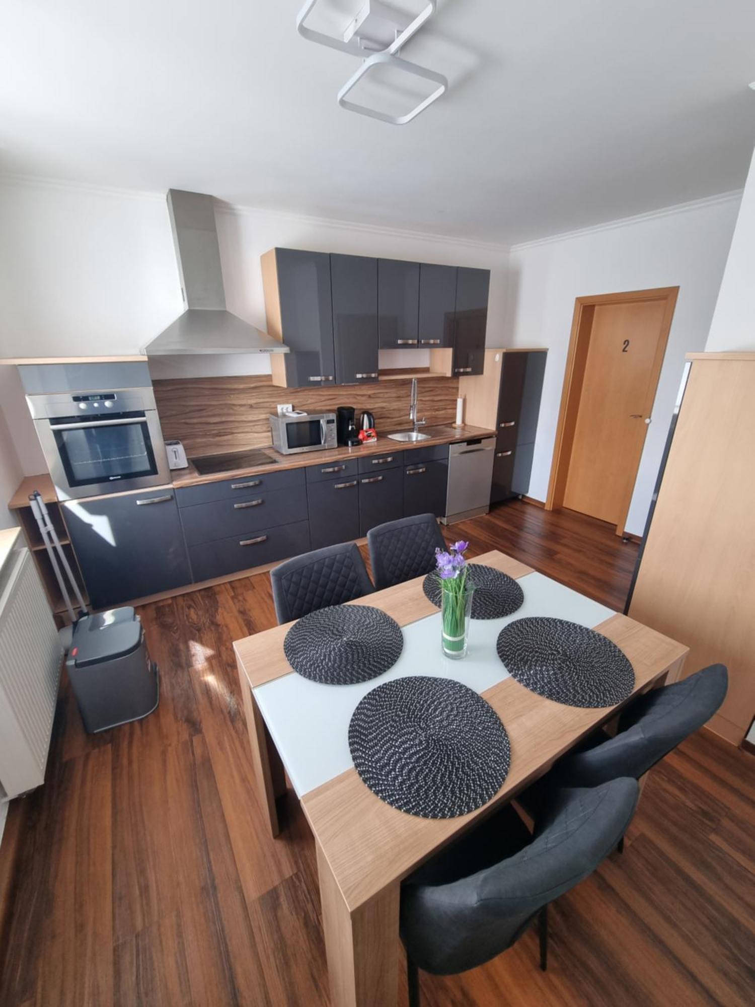 1-2 Personen Zimmer In Kassel Esterno foto